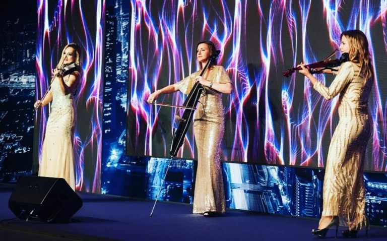 Instrumental trio or quartet